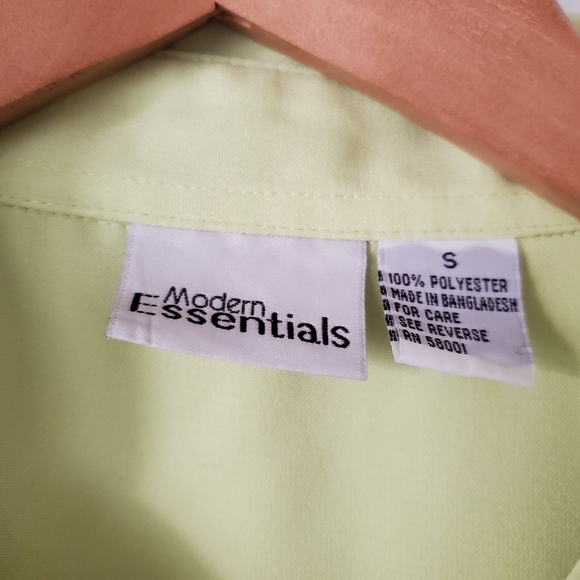 Green Button Down Top - Picture 2 of 5
